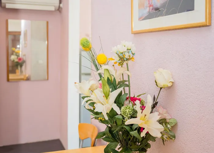 Cozy Kamenita Apartamento